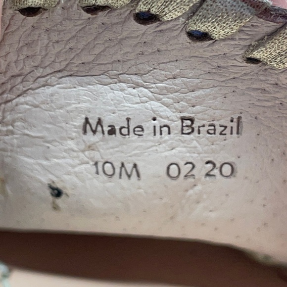 Jack Rogers Metallic Gold Thong Sandals Whipstitch Medallion Flat Size 10 Beachy - Picture 6 of 11